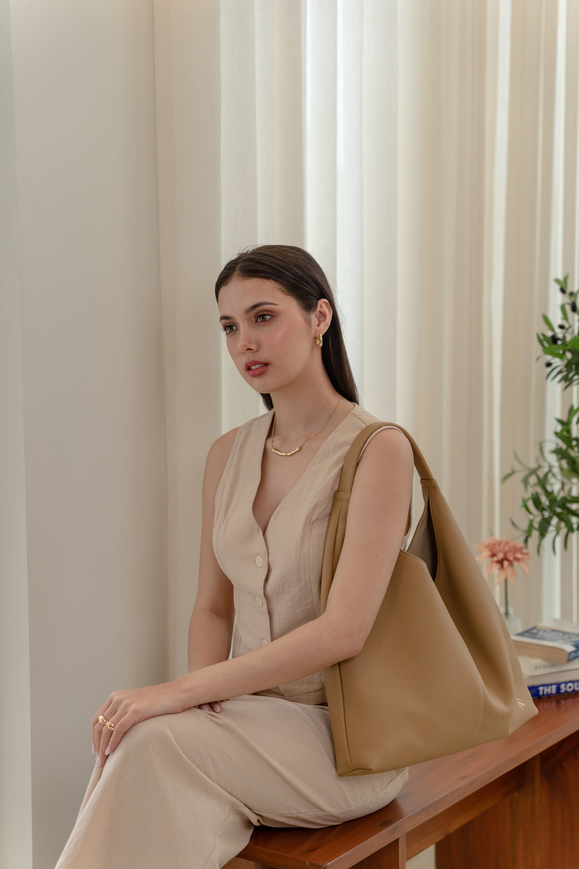 The Daily Tote in Truffle Taupe
